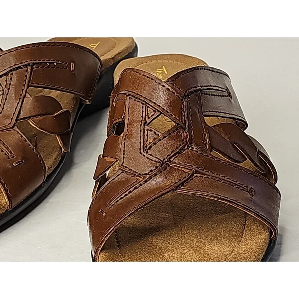 Thom McAn Willa Brown Leather Wedge Sandals Womens Slip On Size 8.5 M 50077 EUC - Picture 3 of 11